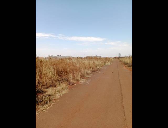 LAND FOR SALE IN VILLA LIZA